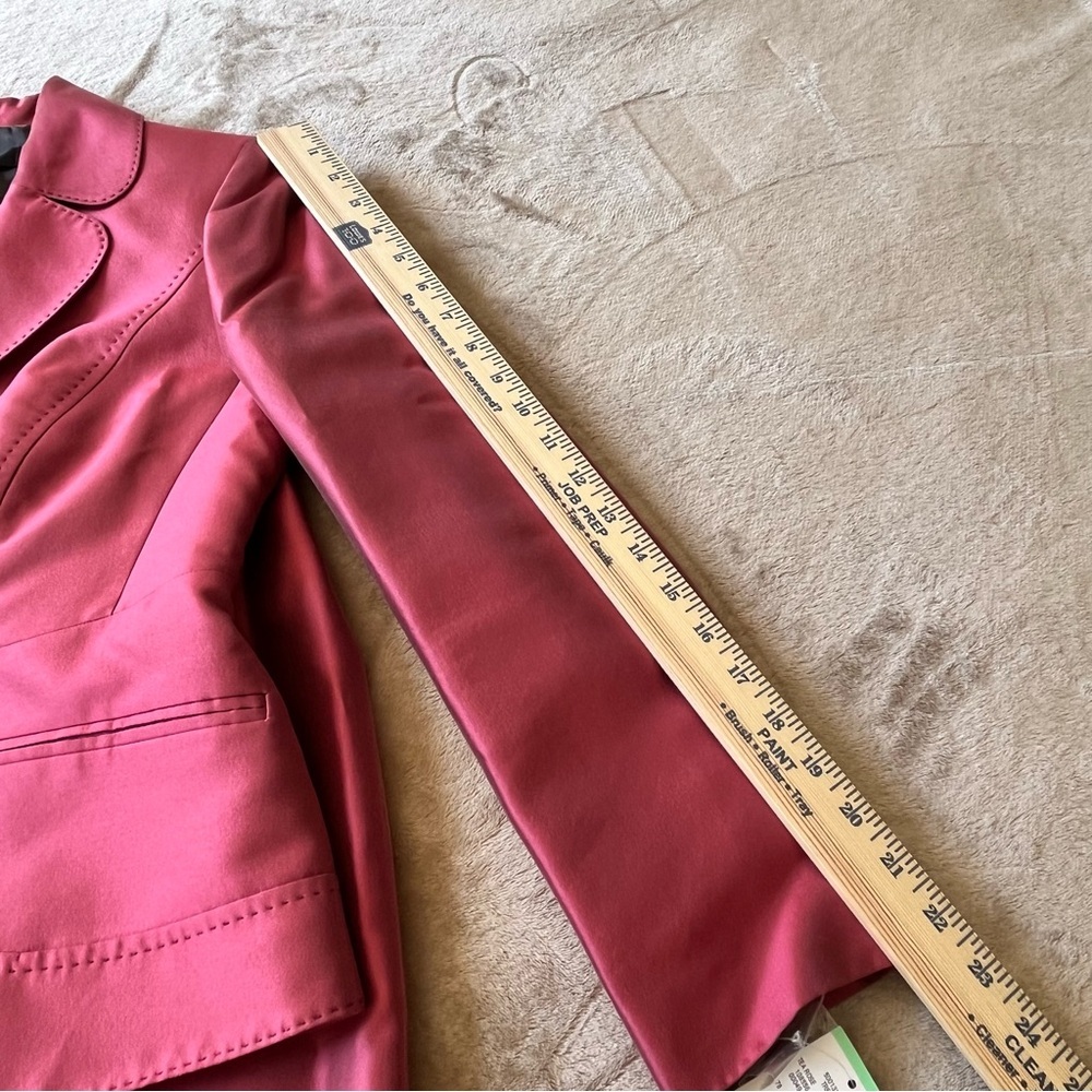 Anne Klein Suit Tea Rose Blazer Skirt Set Top Stitch Covered Buttons Size 8P - Picture 10 of 16